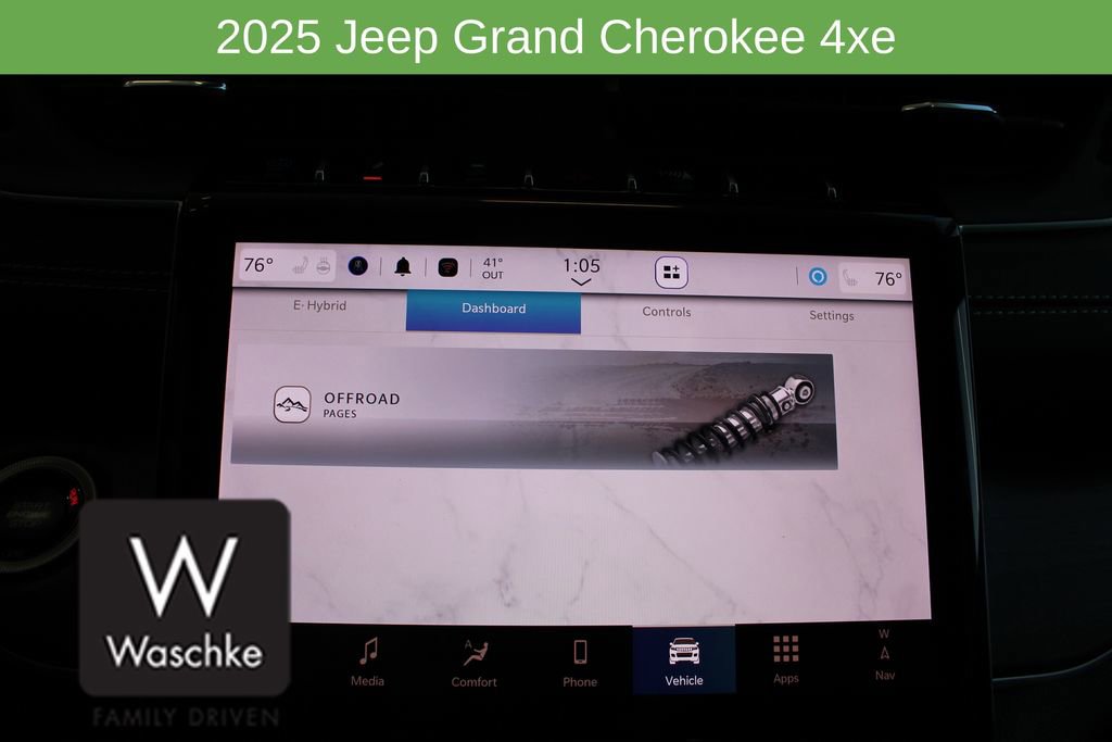 New 2025 Jeep Grand Cherokee Limited 4xe w/ Trailer Tow Package image 48
