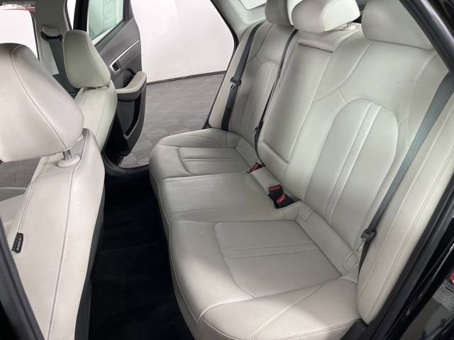 Used 2022 Hyundai Sonata Limited image 48