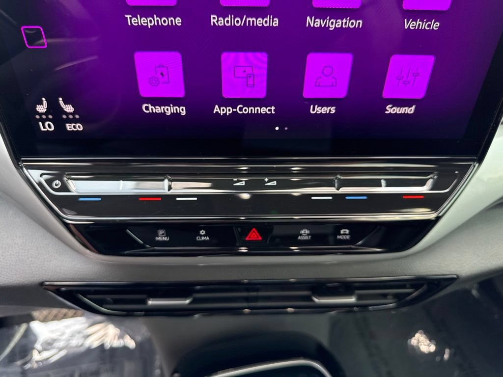 Certified 2023 Volkswagen ID.4 Pro S AWD/4WD image 19