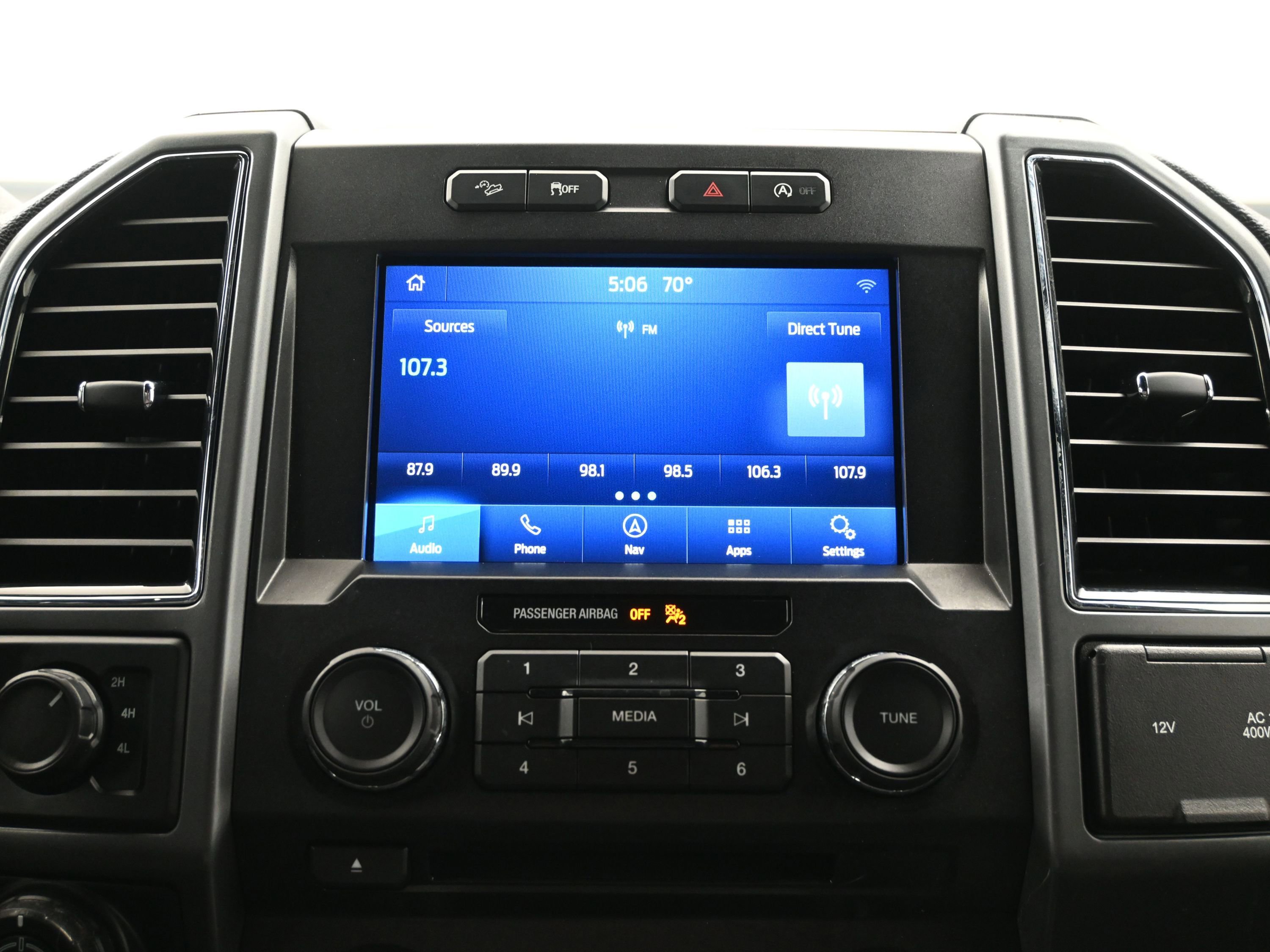 Used 2018 Ford F150 XLT w/ Equipment Group 302A Luxury image 32