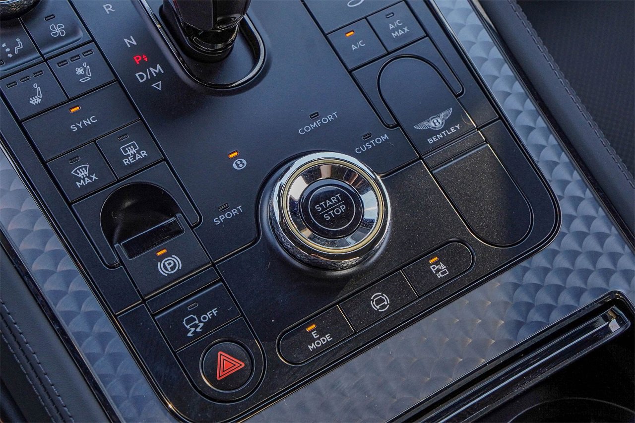 New 2025 Bentley Continental GT image 32