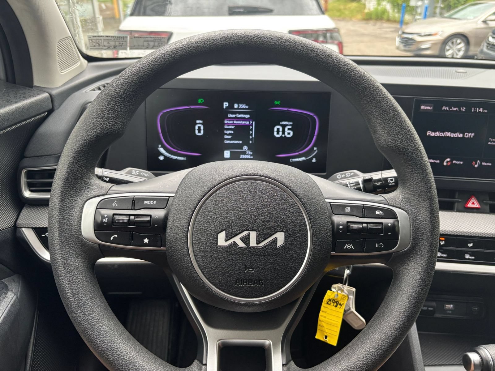 Used 2025 Kia Sportage LX FWD image 27