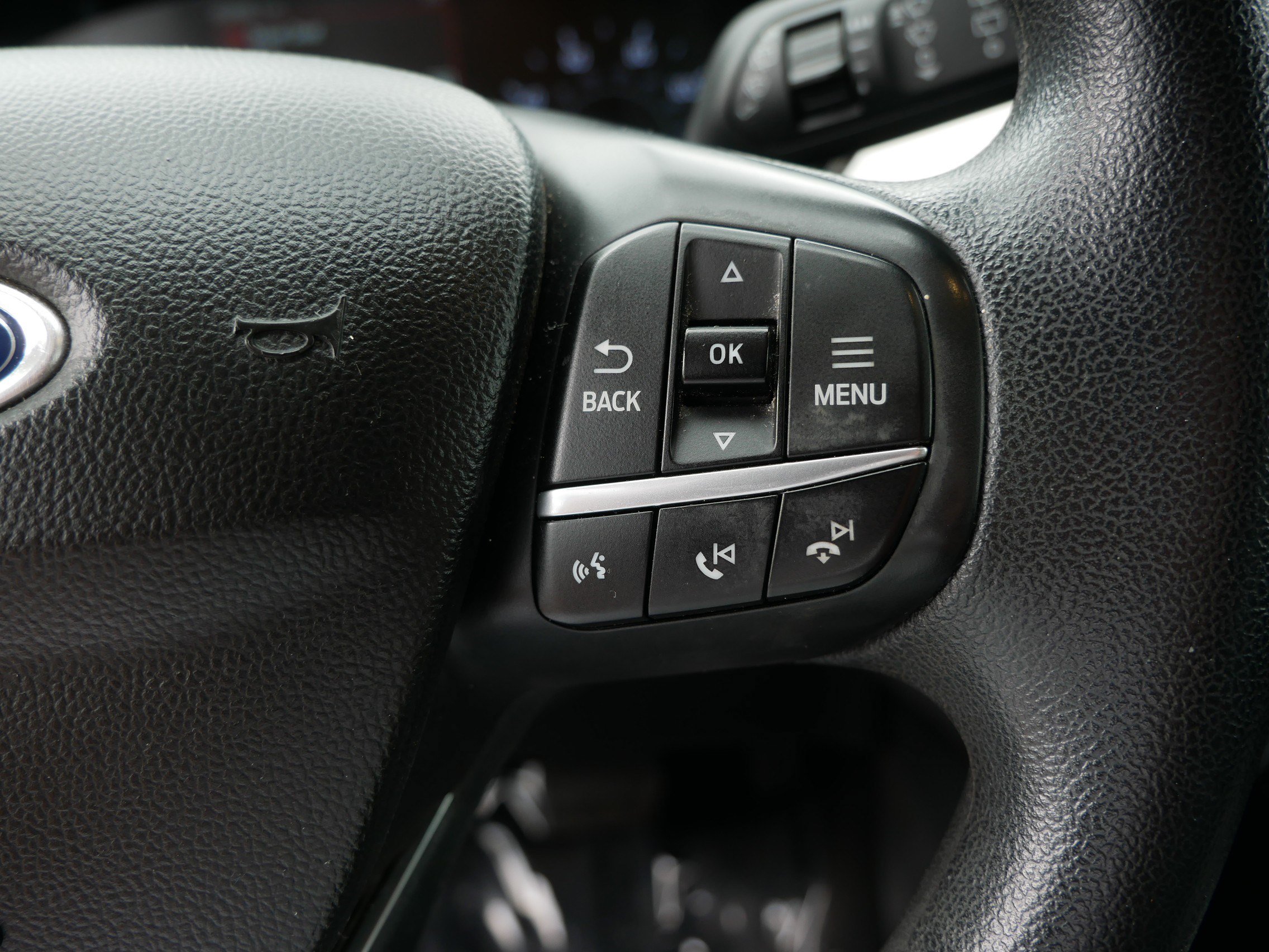 Certified 2020 Ford Escape SE AWD/4WD image 29