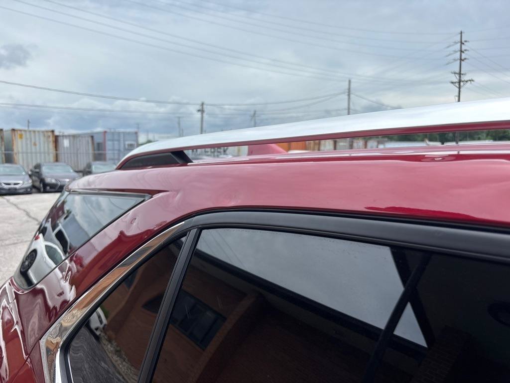 Used 2021 Chevrolet Equinox Premier FWD image 4