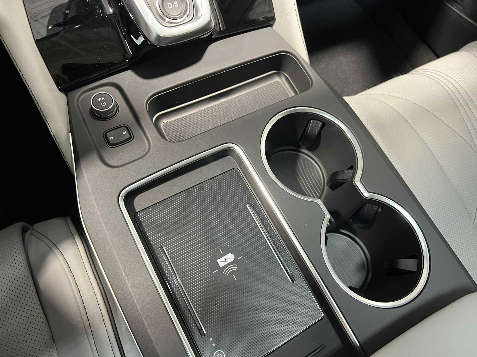 New 2026 Acura MDX SH-AWD w/ Advance Package image 17