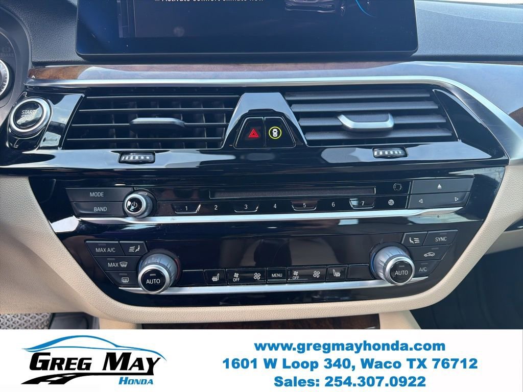 Used 2019 BMW 530e w/ Convenience Package RWD image 17