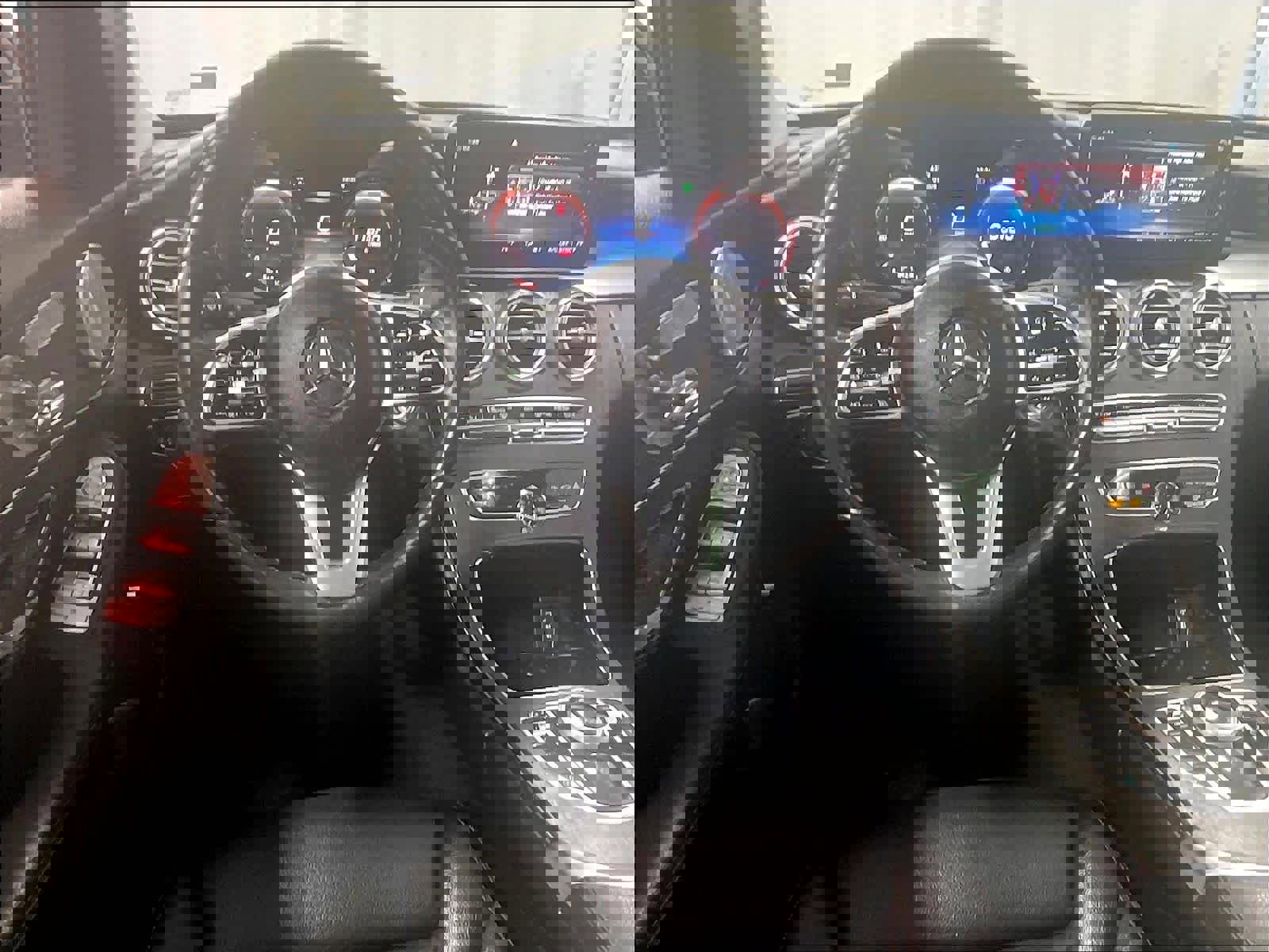 Used 2020 Mercedes-Benz C 300 4MATIC Sedan image 17