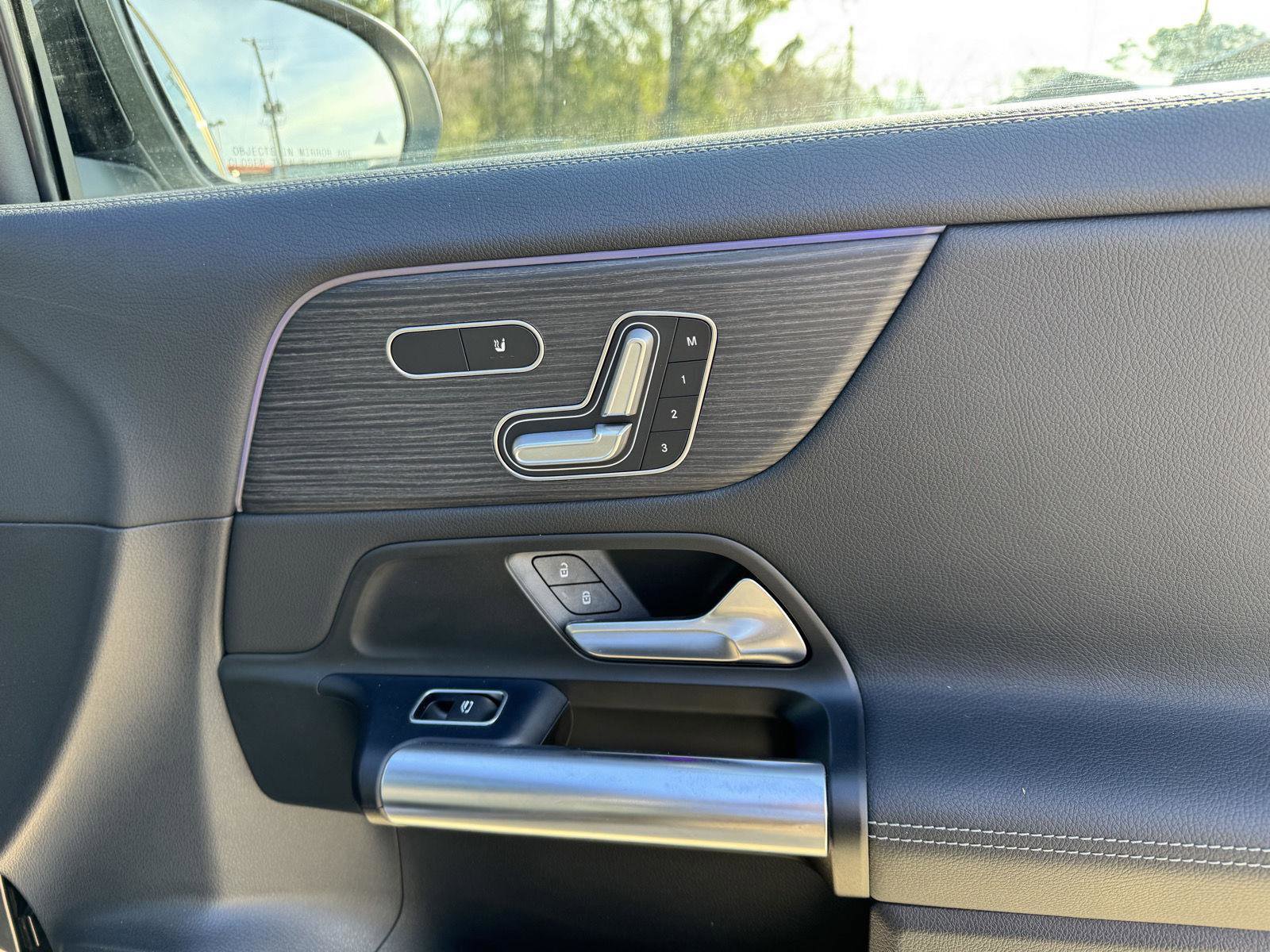 Certified 2025 Mercedes-Benz GLA 250 image 29