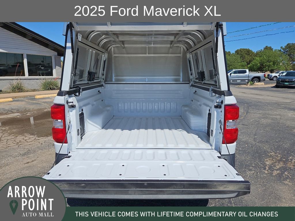 Used 2025 Ford Maverick XL w/ Equipment Group 102A image 17