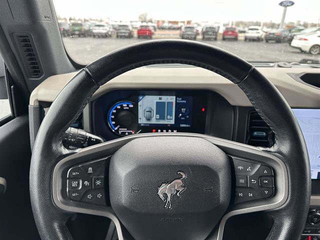 Used 2023 Ford Bronco Wildtrak AWD/4WD image 17