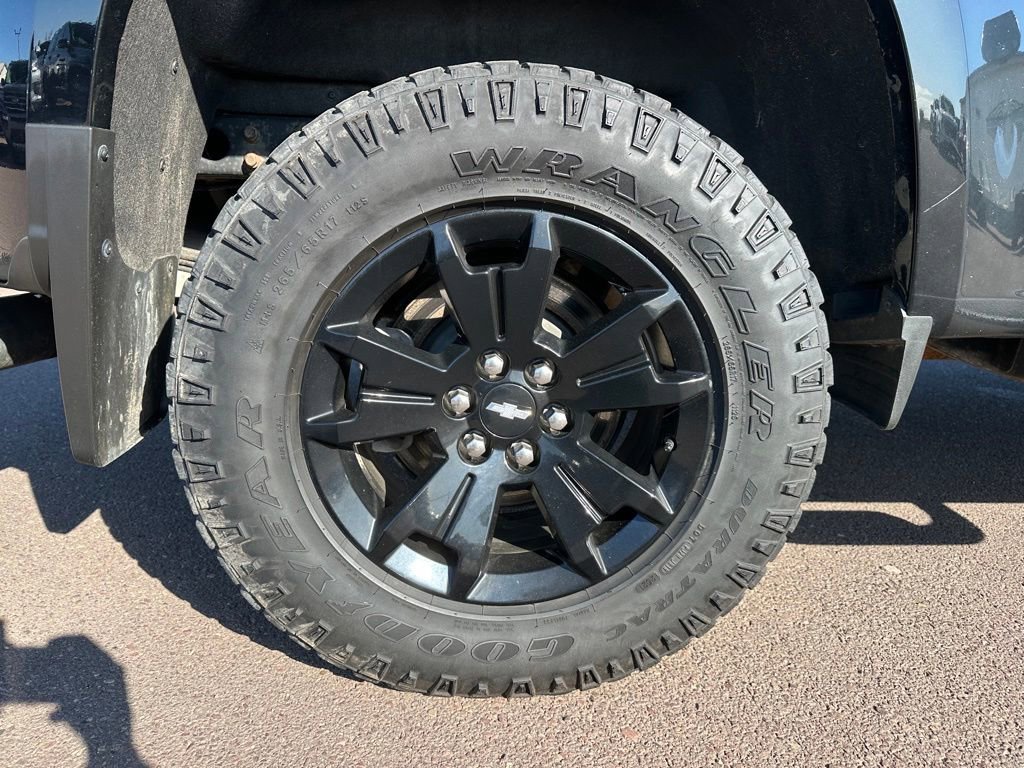 Used 2022 Chevrolet Colorado Z71 w/ Z71 Midnight Edition AWD/4WD image 37