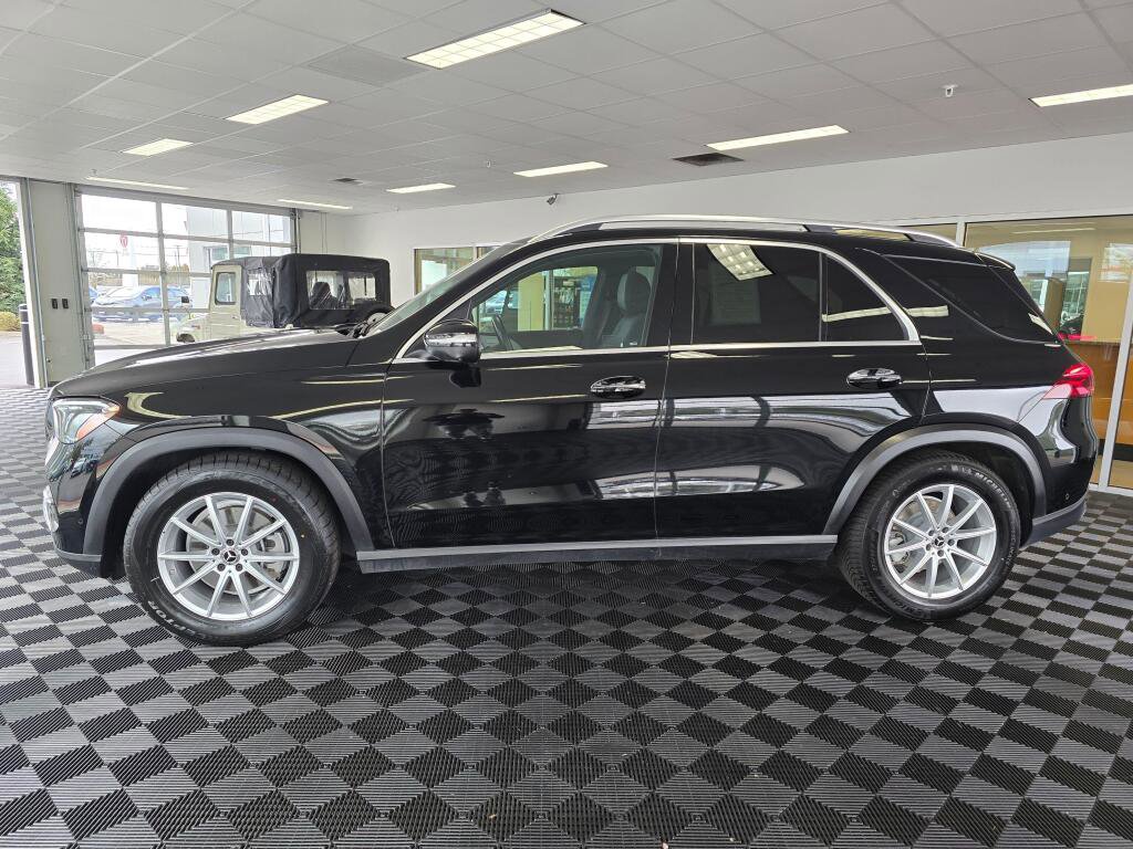 Used 2025 Mercedes-Benz GLE 350 4MATIC image 7