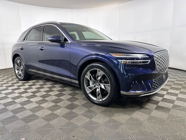 Used 2024 Genesis Electrified GV70 Advanced image 2