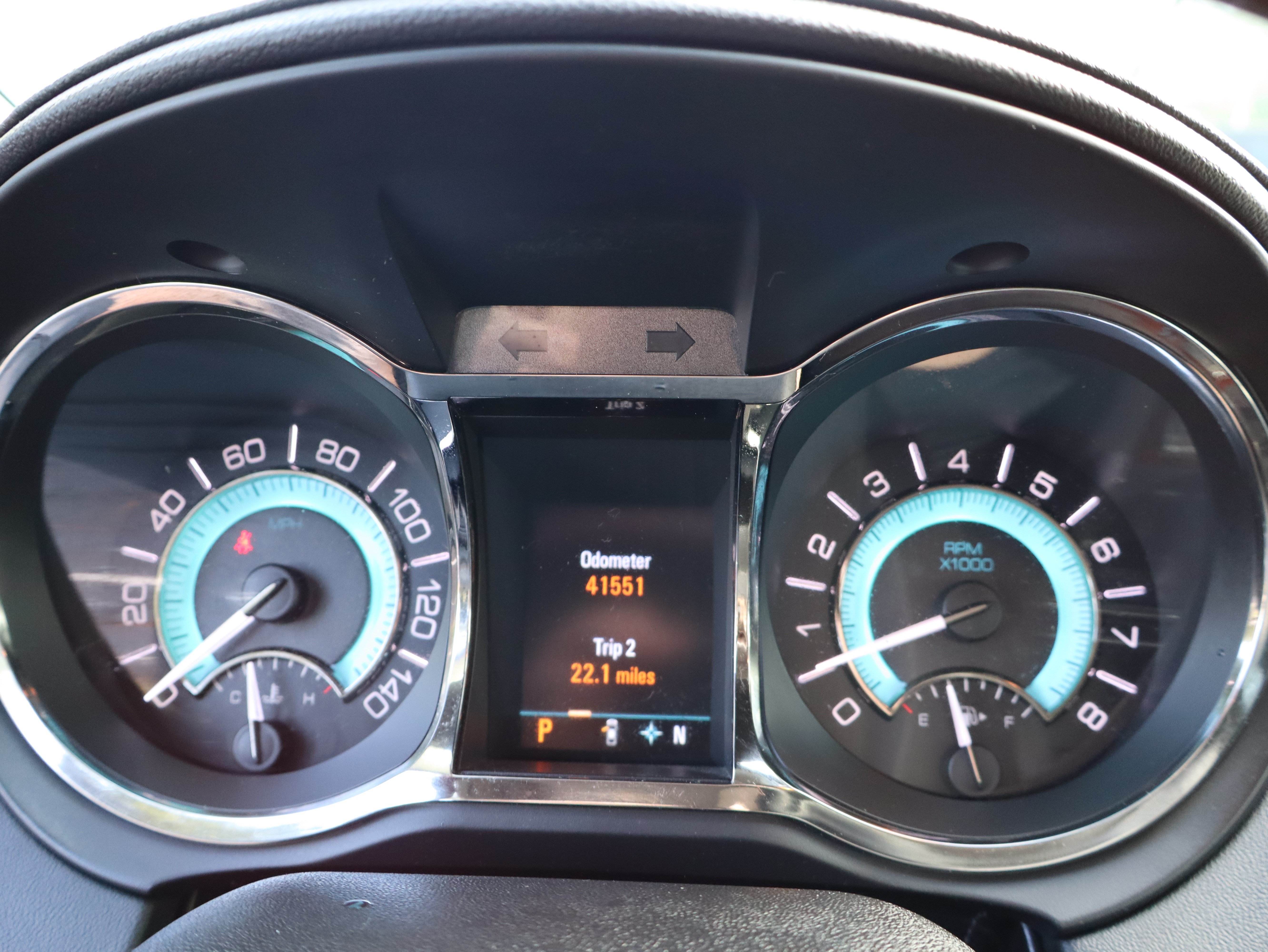 Used 2010 Buick LaCrosse CXS w/ Touring Package FWD image 28