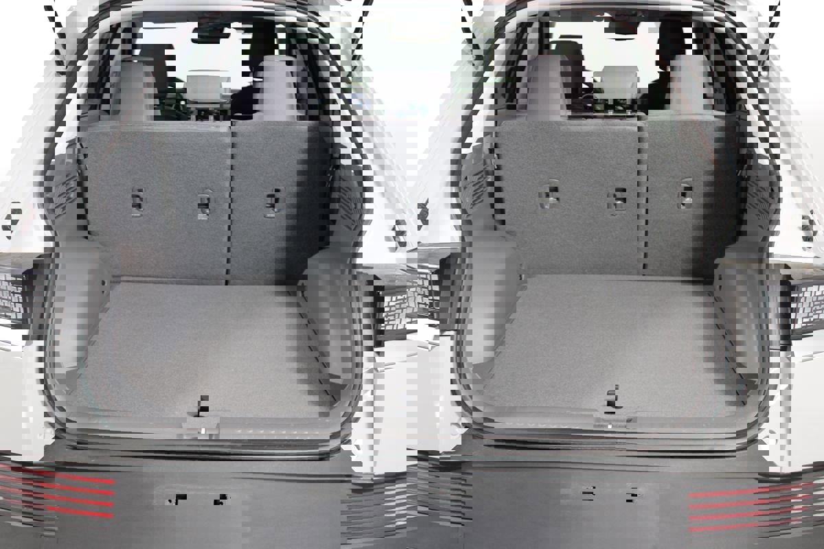 Used 2024 Hyundai Ioniq 5 SE image 21