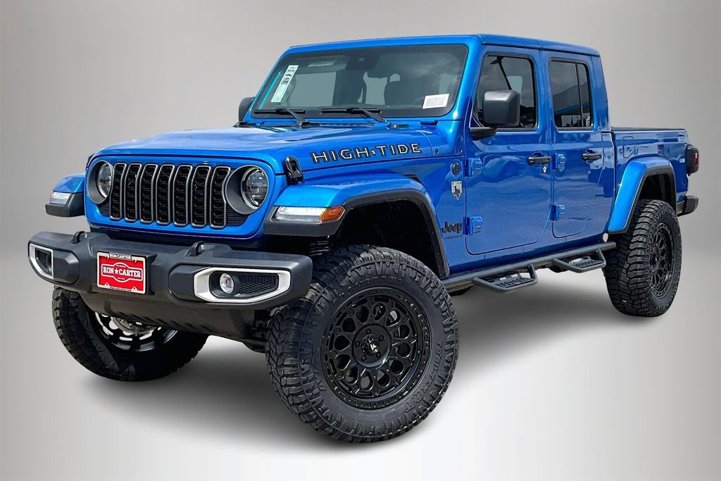 New 2025 Jeep Gladiator High Tide image 2