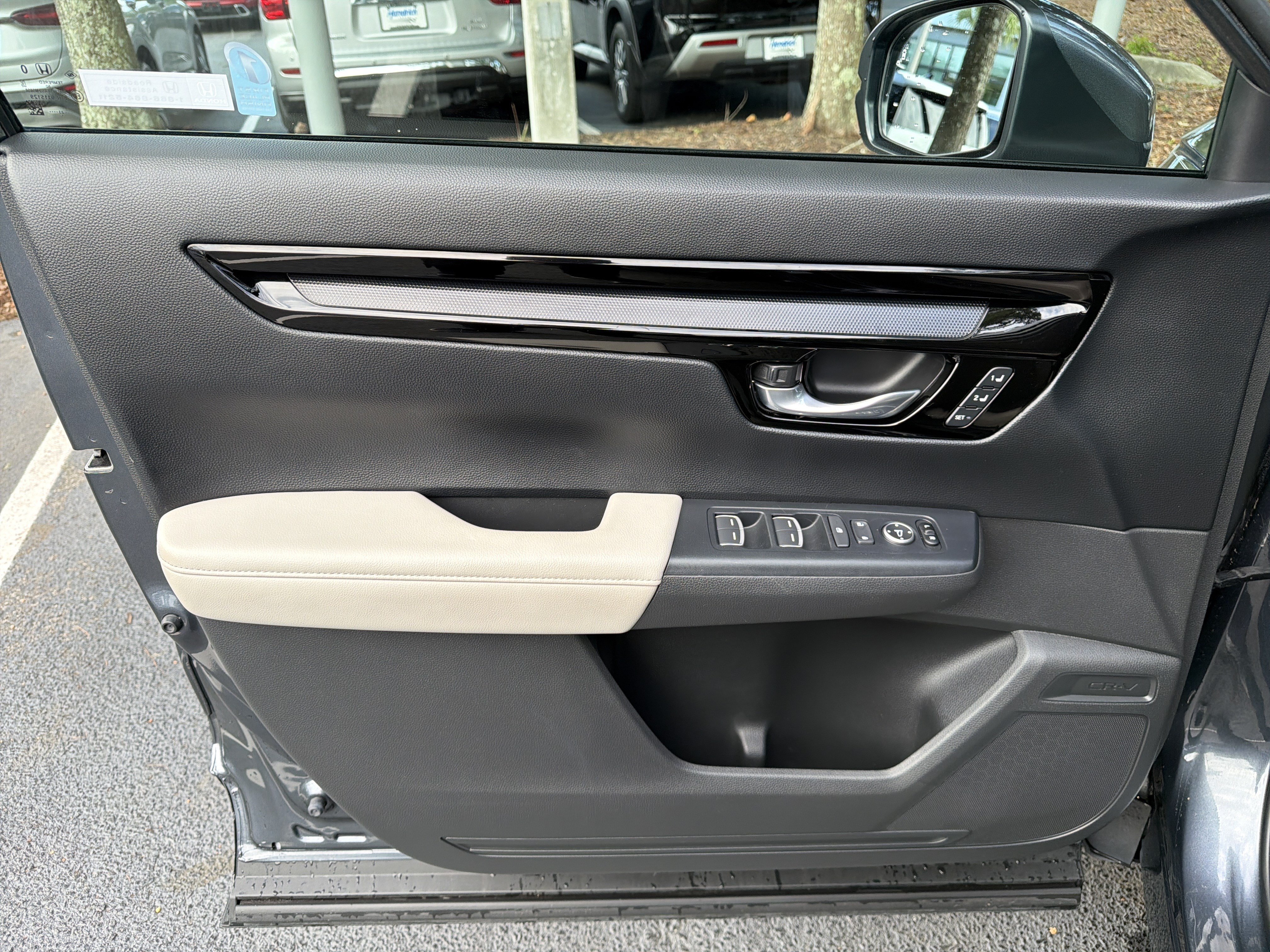 Used 2024 Honda CR-V EX-L image 14