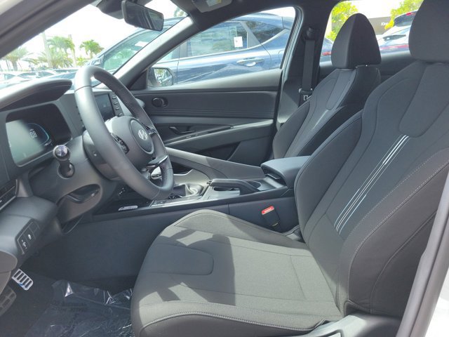 New 2026 Hyundai Elantra Sport FWD image 9