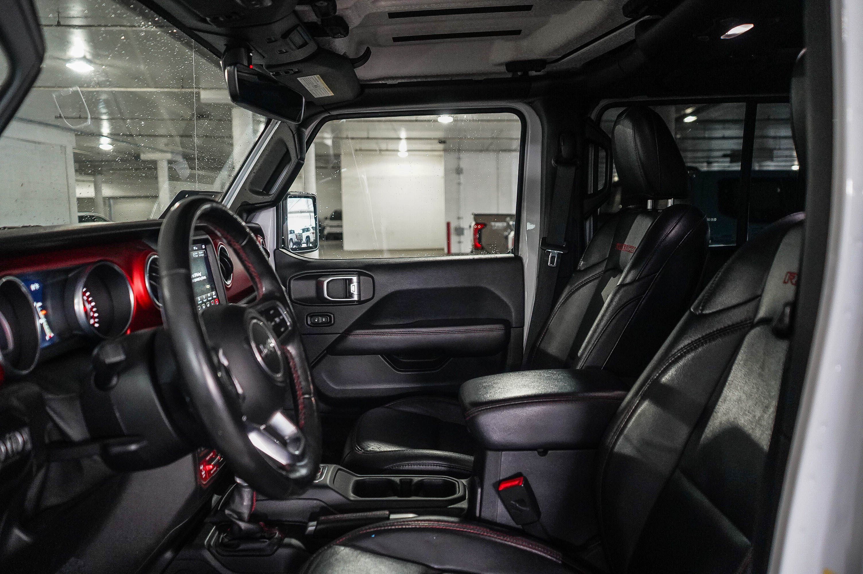 Used 2018 Jeep Wrangler Unlimited Rubicon AWD/4WD image 19