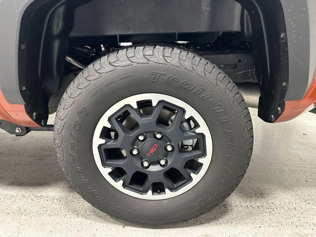 Used 2025 Toyota Tacoma TRD Off-Road image 62
