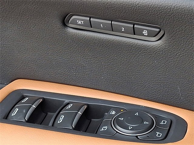 Certified 2025 Cadillac XT5 Premium Luxury w/ Technology Package image 24