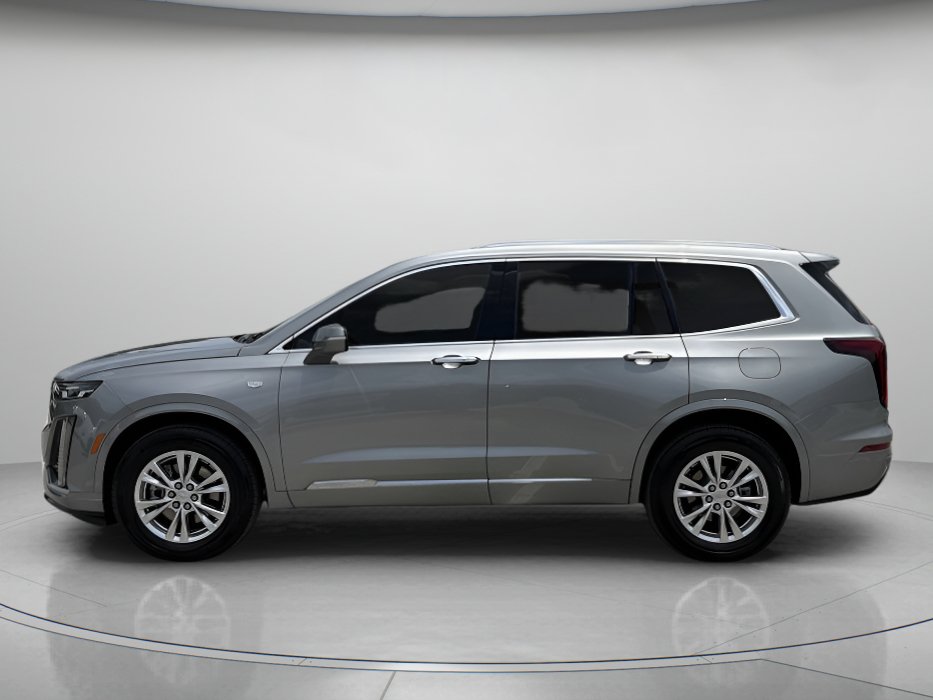 Used 2025 Cadillac XT6 Luxury FWD image 5