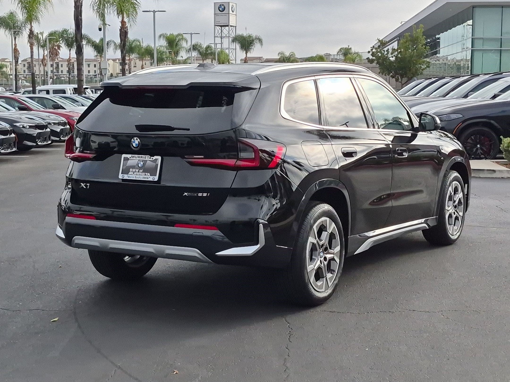 New 2027 BMW X1 xDrive28i AWD/4WD image 10