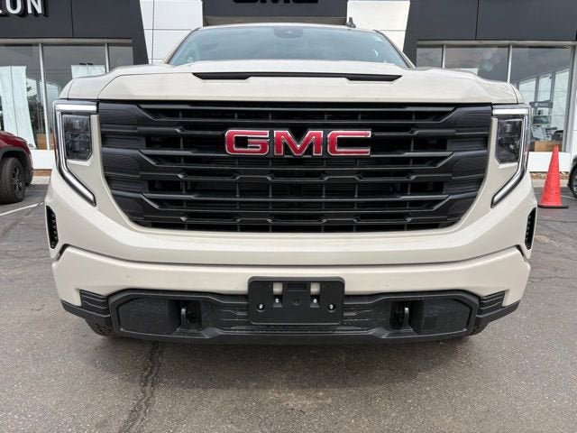 New 2026 GMC Sierra 1500 Pro w/ Graphite Edition image 5