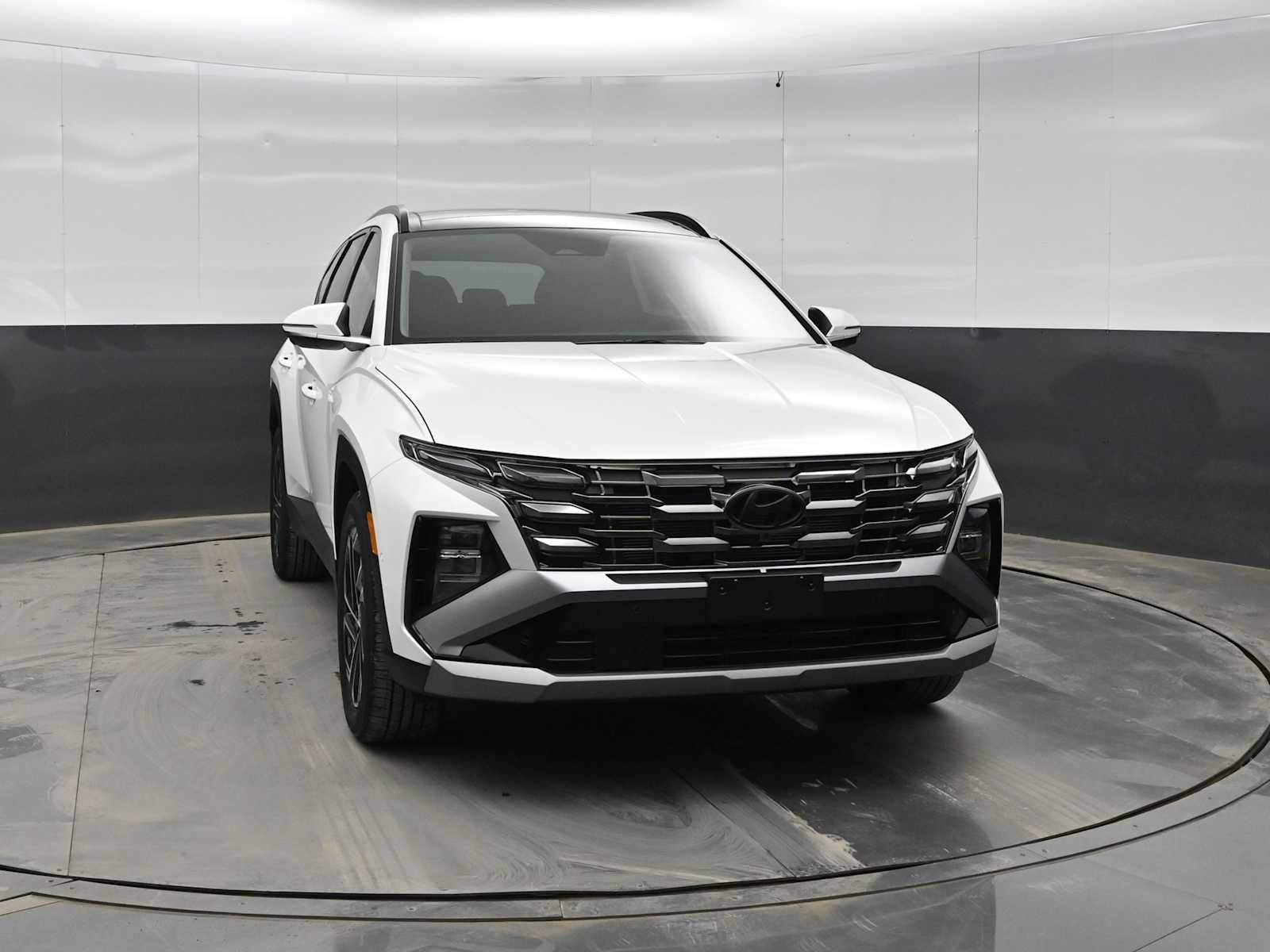 New 2026 Hyundai Tucson Limited image 2