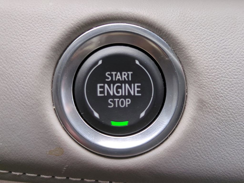 Used 2024 Cadillac Escalade Sport Platinum w/ LPO, ONYX Package AWD/4WD image 26