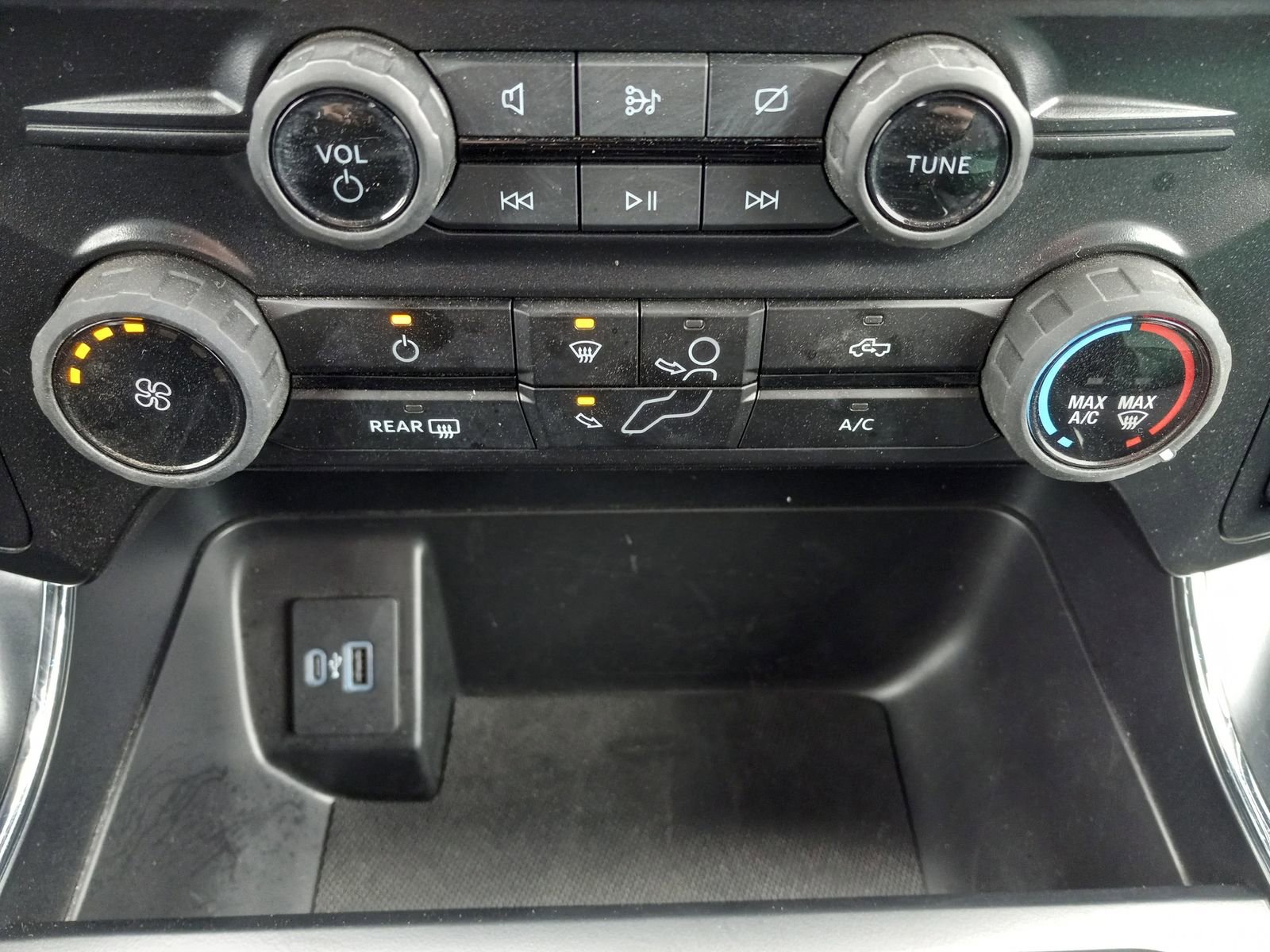 Used 2024 Ford F150 STX image 19