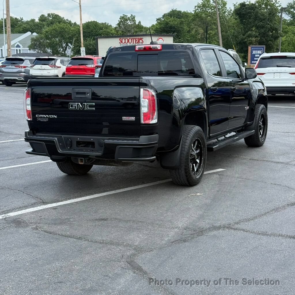 Used 2015 GMC Canyon SLE w/ All-Terrain Package AWD/4WD image 16