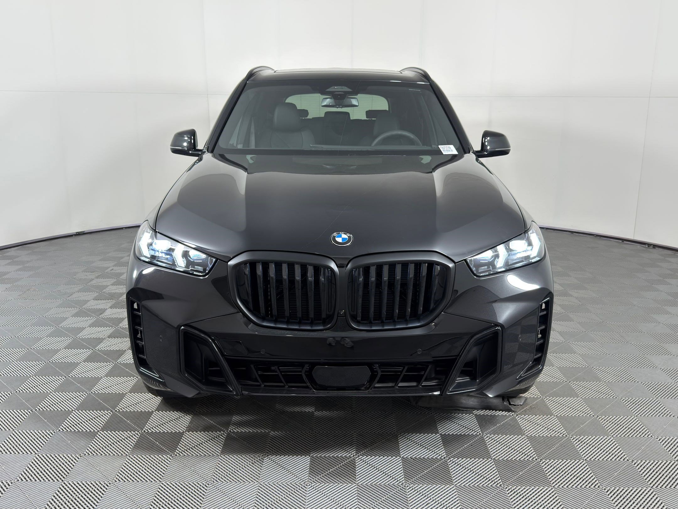 New 2026 BMW X5 sDrive40i w/ M Sport Package image 6