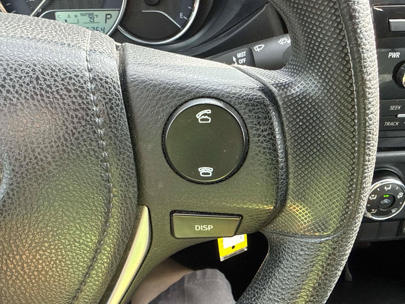 Used 2015 Toyota Corolla L FWD image 24