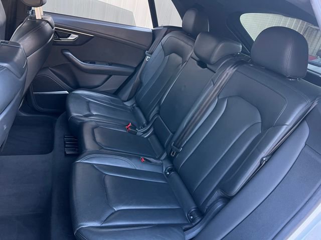 Used 2020 Audi Q8 Prestige image 21