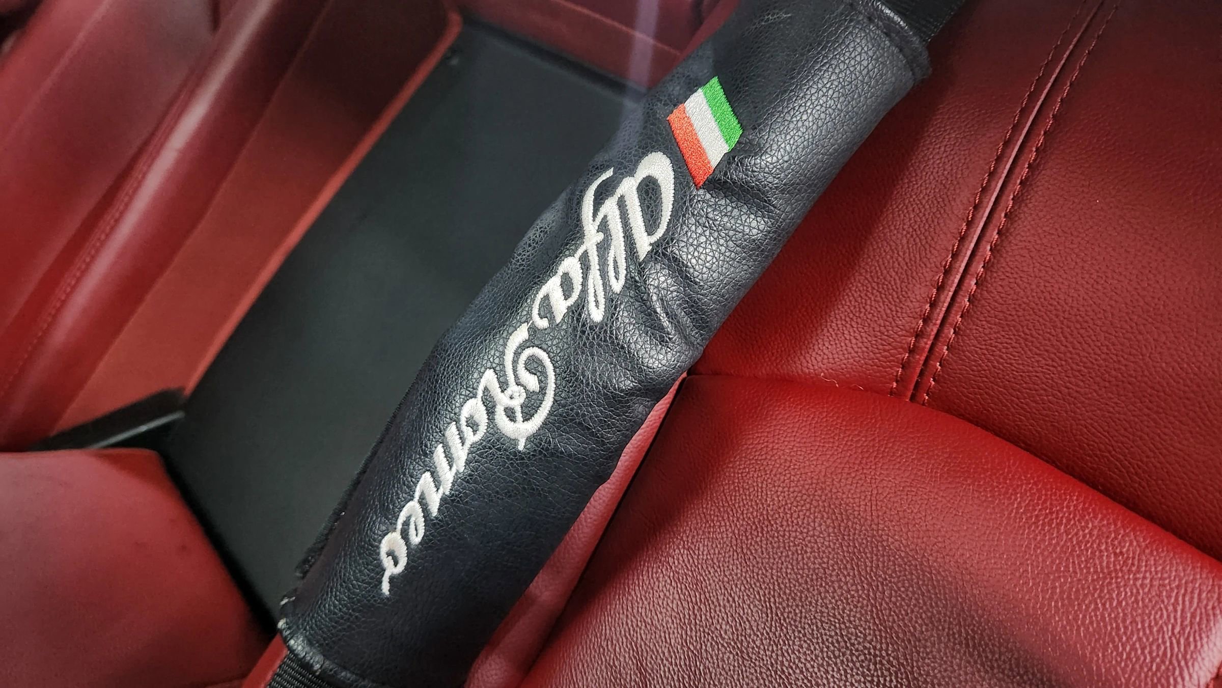 Used 2017 Alfa Romeo Giulia Ti image 21