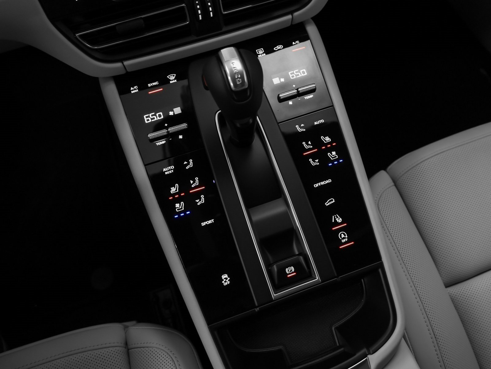 Used 2025 Porsche Macan image 33