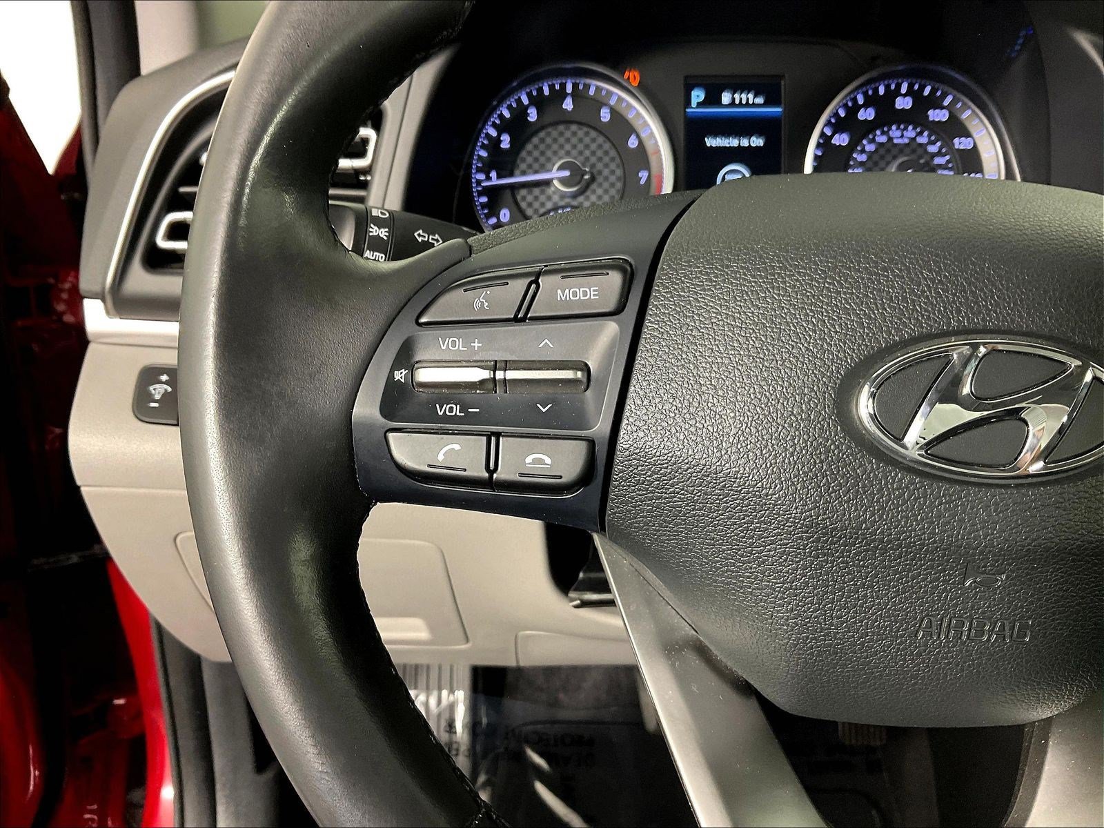 Used 2019 Hyundai Elantra Limited w/ Ultimate Package 02 FWD image 11