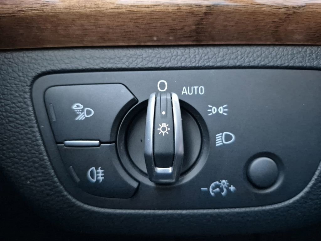 Used 2023 Audi Q5 2.0T Premium Plus image 29