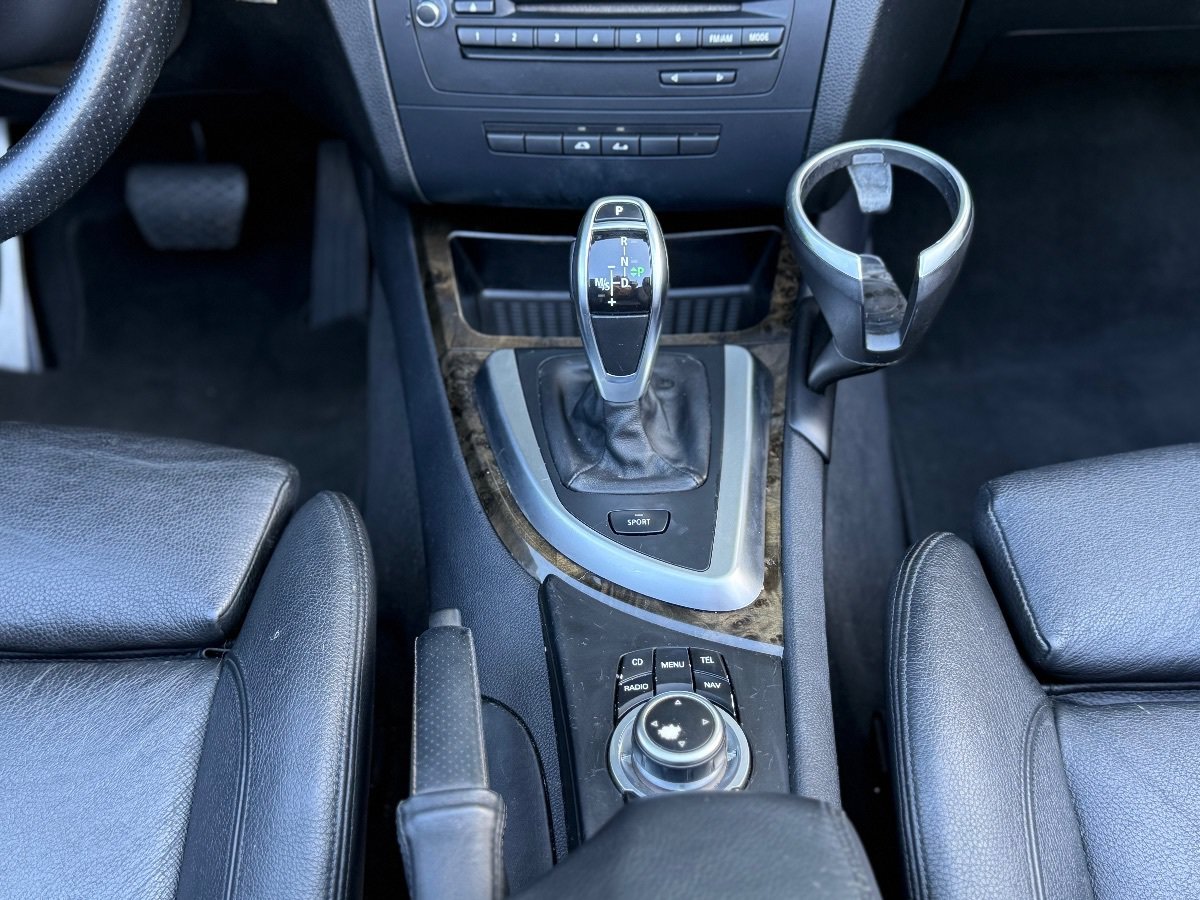 Used 2012 BMW 135i Convertible RWD image 27