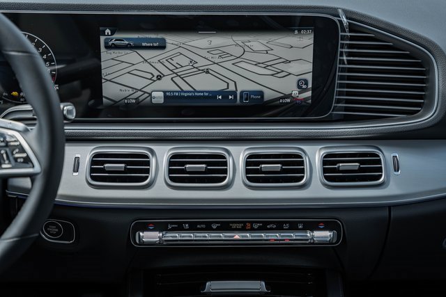 New 2026 Mercedes-Benz GLE 450e 4MATIC image 22