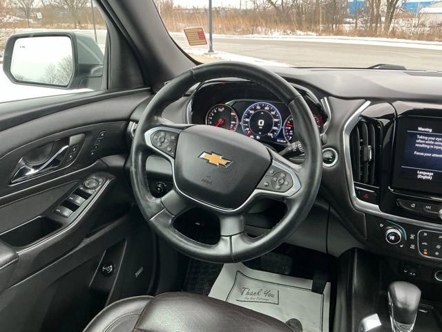 Used 2023 Chevrolet Traverse High Country image 24