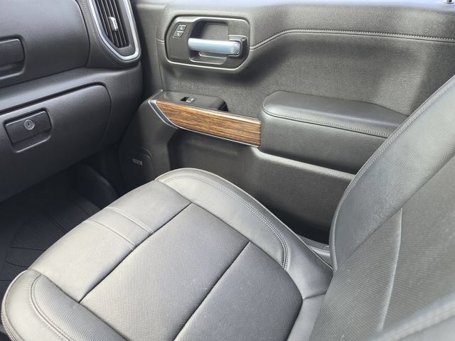 Used 2021 Chevrolet Silverado 1500 High Country w/ Technology Package AWD/4WD image 19