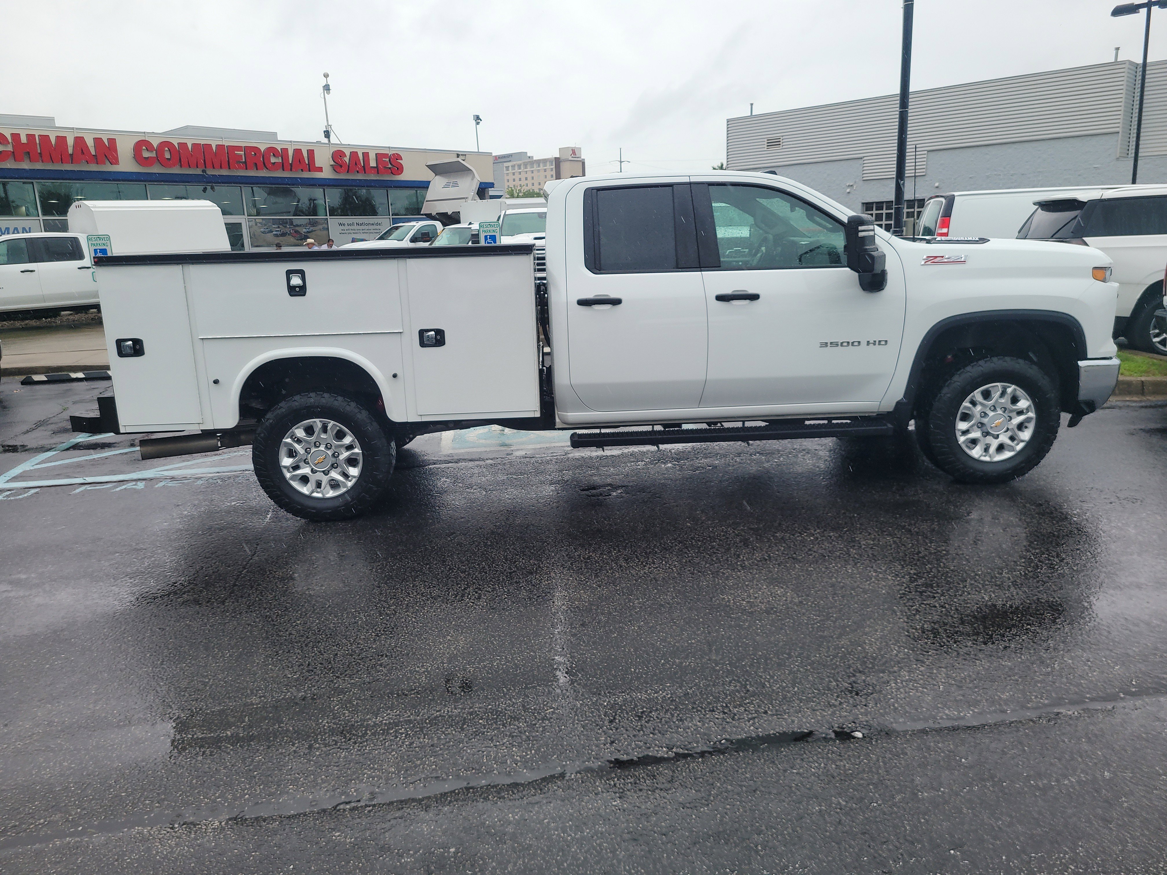 Used 2025 Chevrolet Silverado 3500 W/T w/ WT Convenience Package AWD/4WD image 8