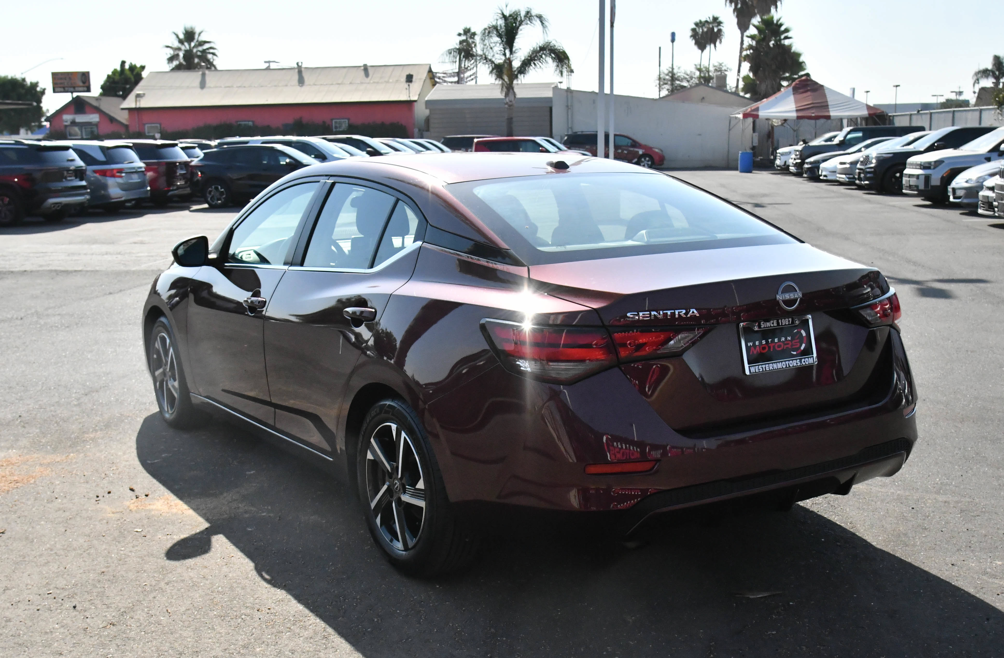 Used 2025 Nissan Sentra SV FWD image 6