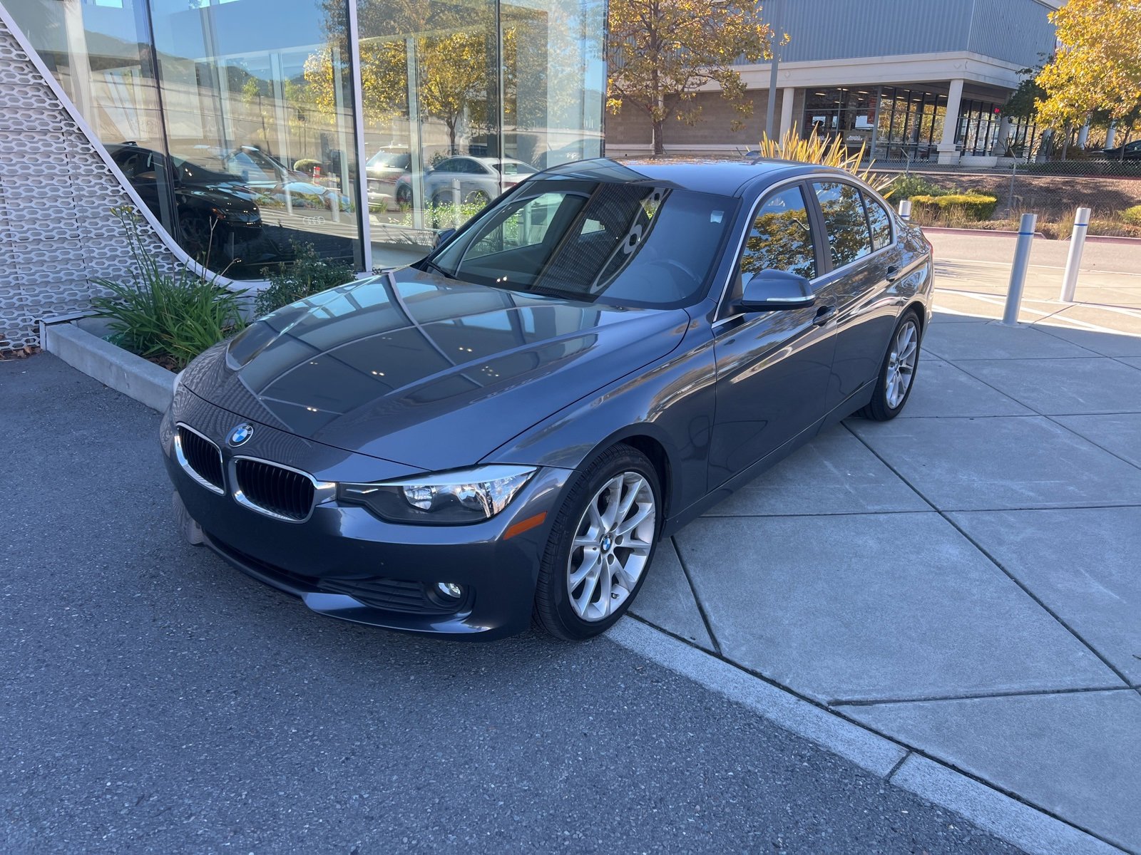 Used 2015 BMW 320i Sedan