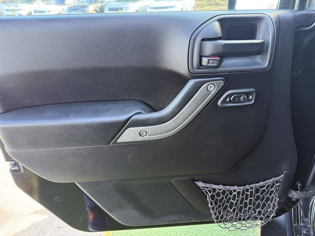 Used 2015 Jeep Wrangler Unlimited Sport w/ Quick Order Package 24S image 25