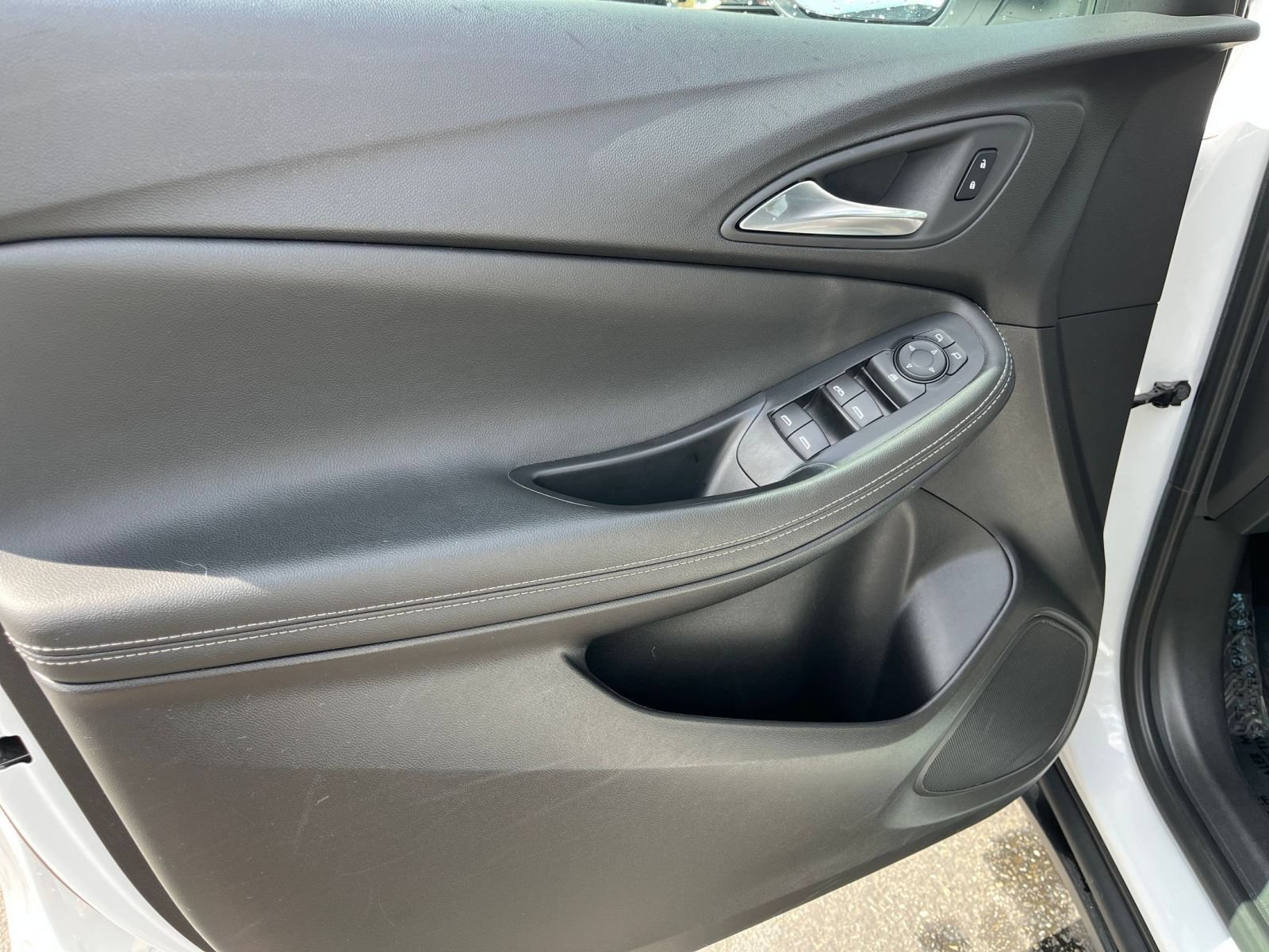 Used 2025 Buick Encore GX Preferred FWD image 18