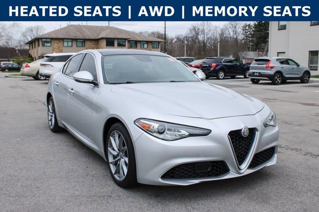 Used 2017 Alfa Romeo Giulia Sprint w/ Cold Weather Package image 2