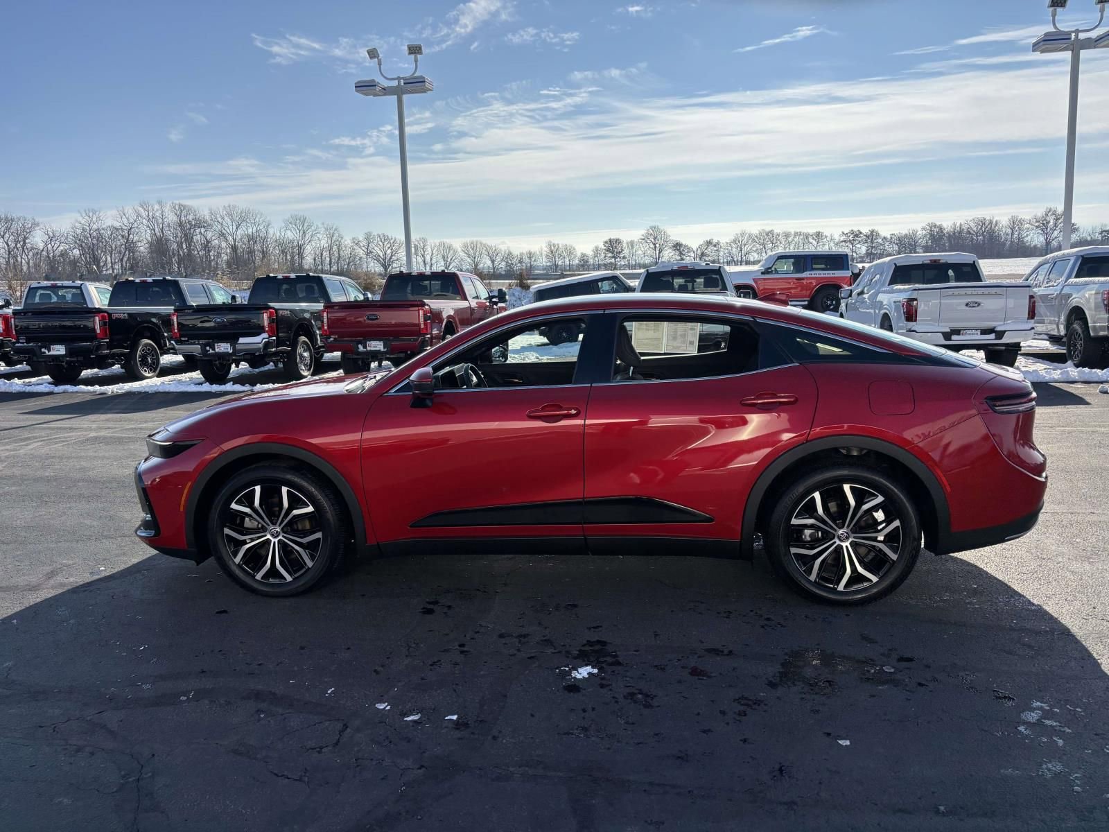 Used 2024 Toyota Crown Limited image 5